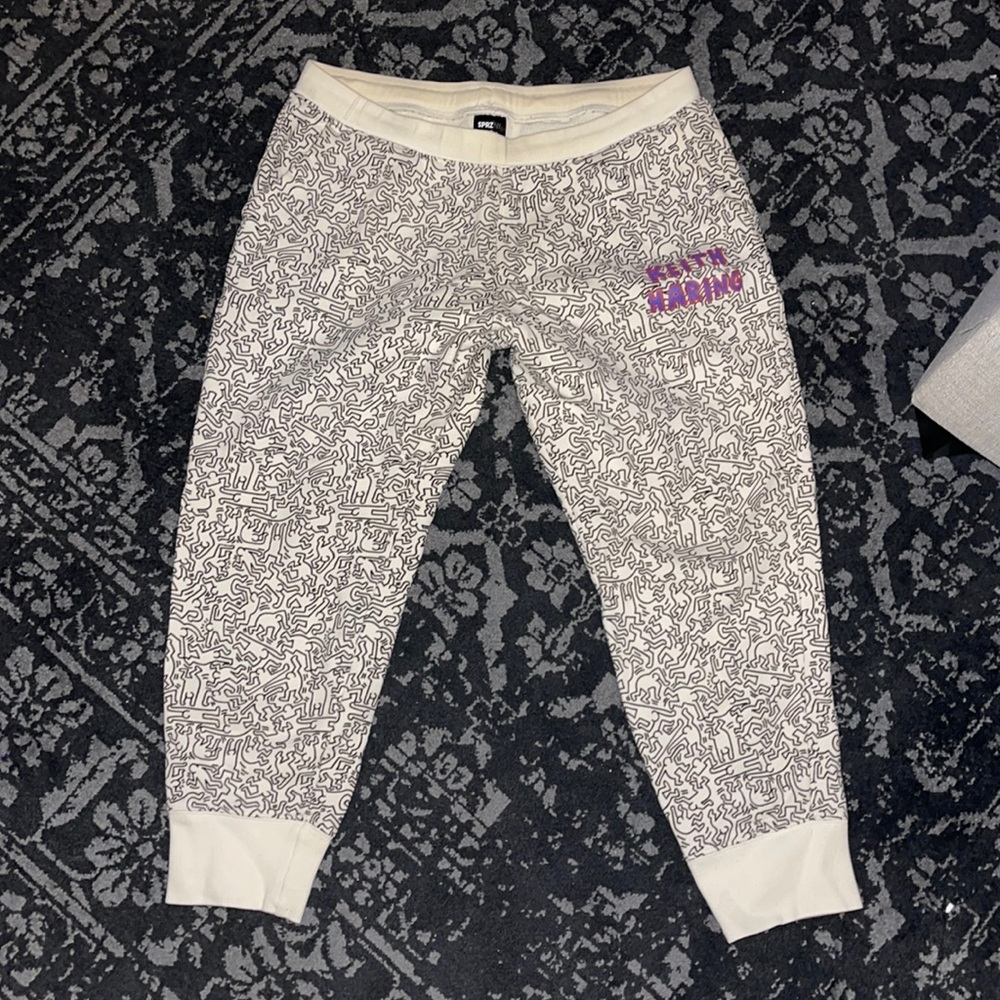 Keith hating sweatpants small